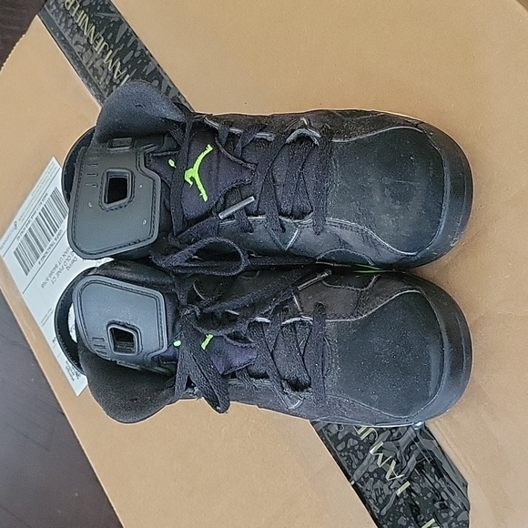 Jordan - Picture 2 of 9